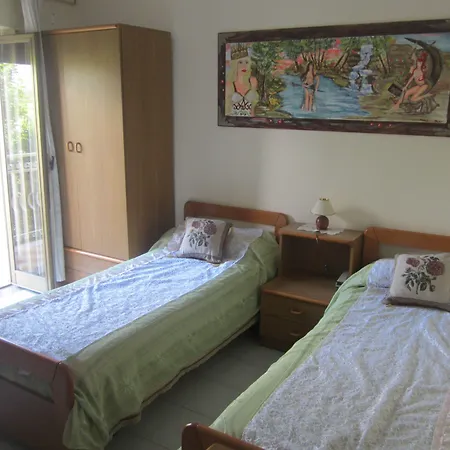 艾里赛奥酒店 2*