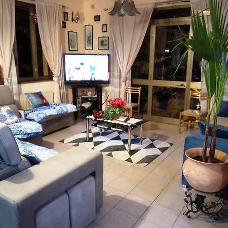 艾里赛奥酒店 贾迪尼-纳克索斯