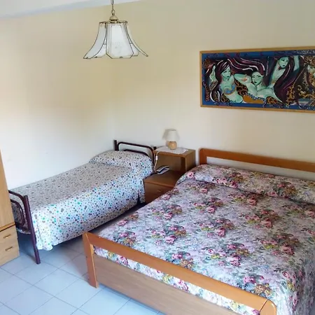 艾里赛奥酒店 酒店